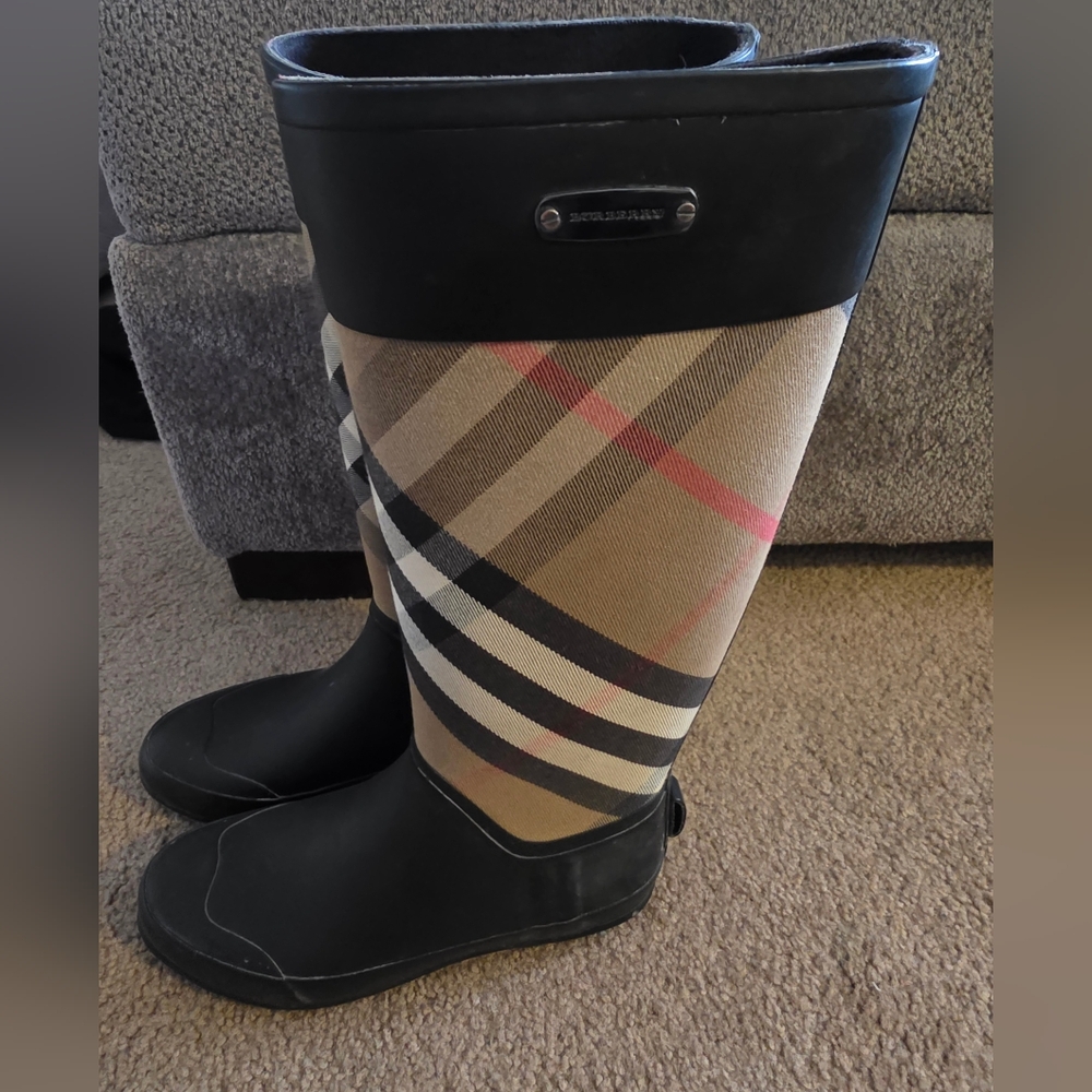 authentic burberry  Rain Boots